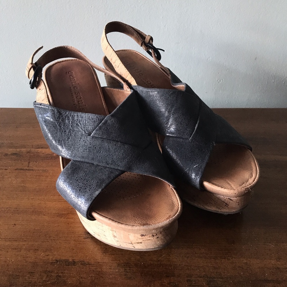 Gentle Souls Navy Blue leather sandals wedge 7.5